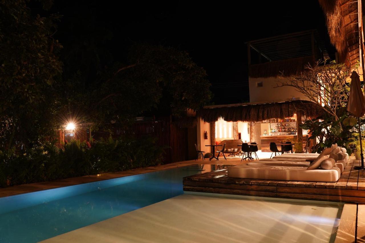 Agam Hotel Bacalar Bagian luar foto