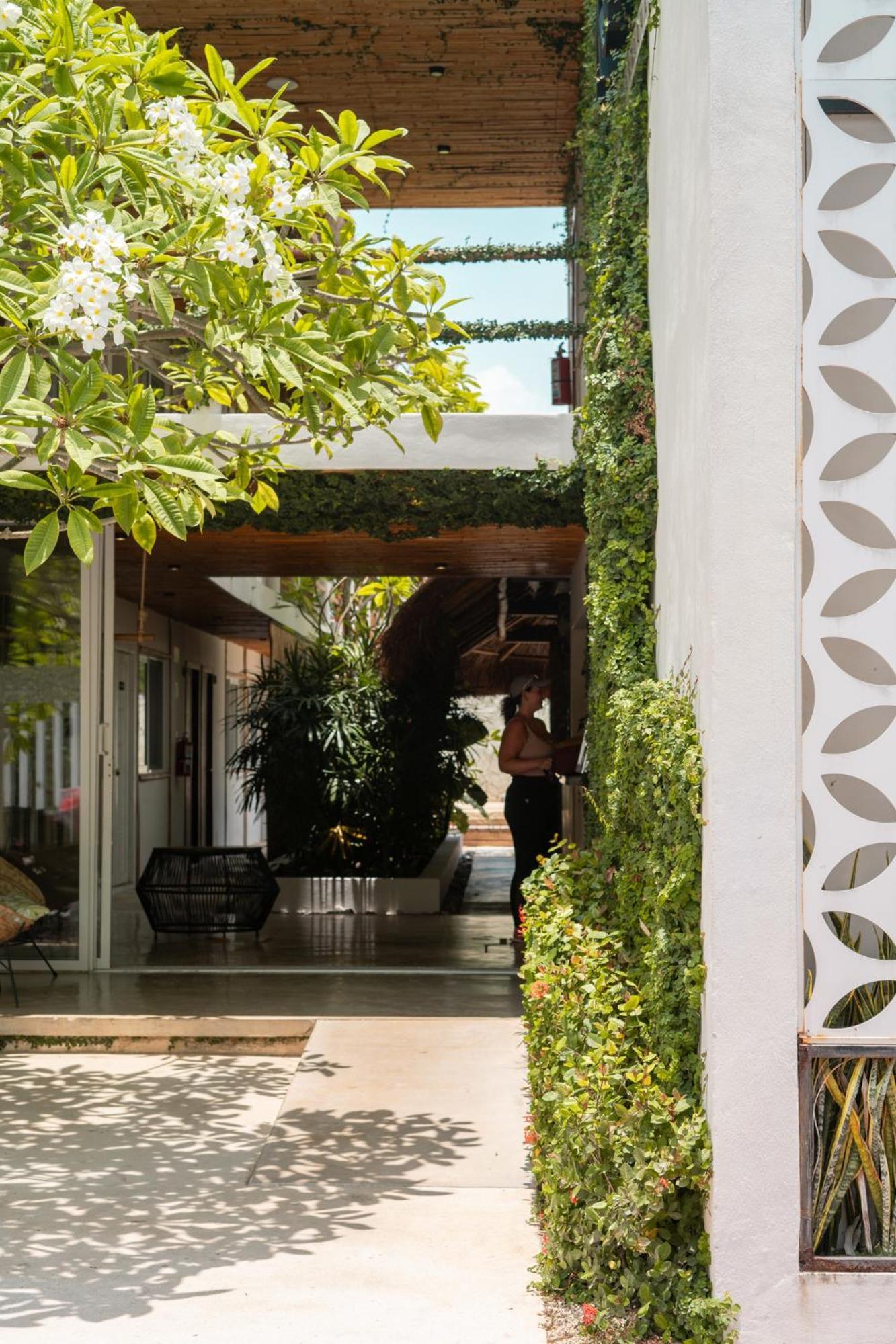 Agam Hotel Bacalar Bagian luar foto