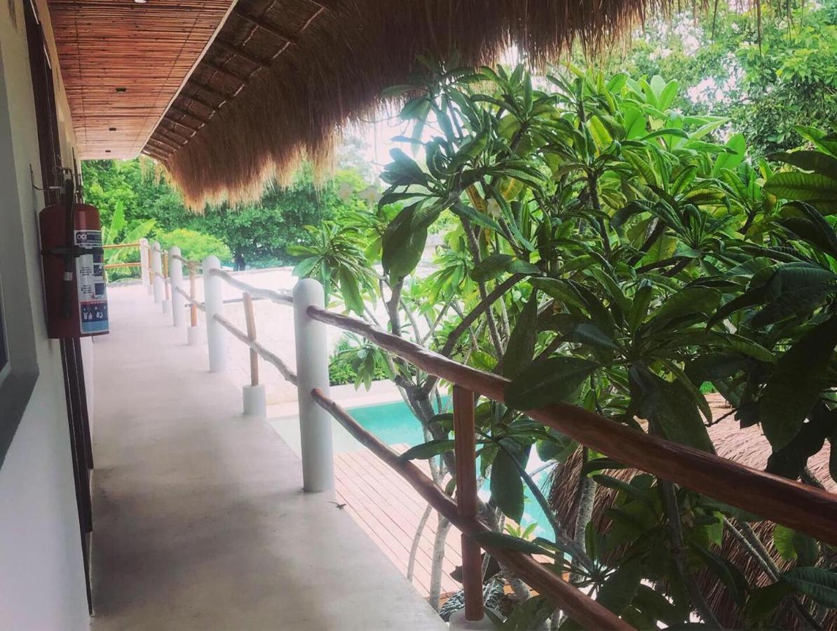 Agam Hotel Bacalar Bagian luar foto