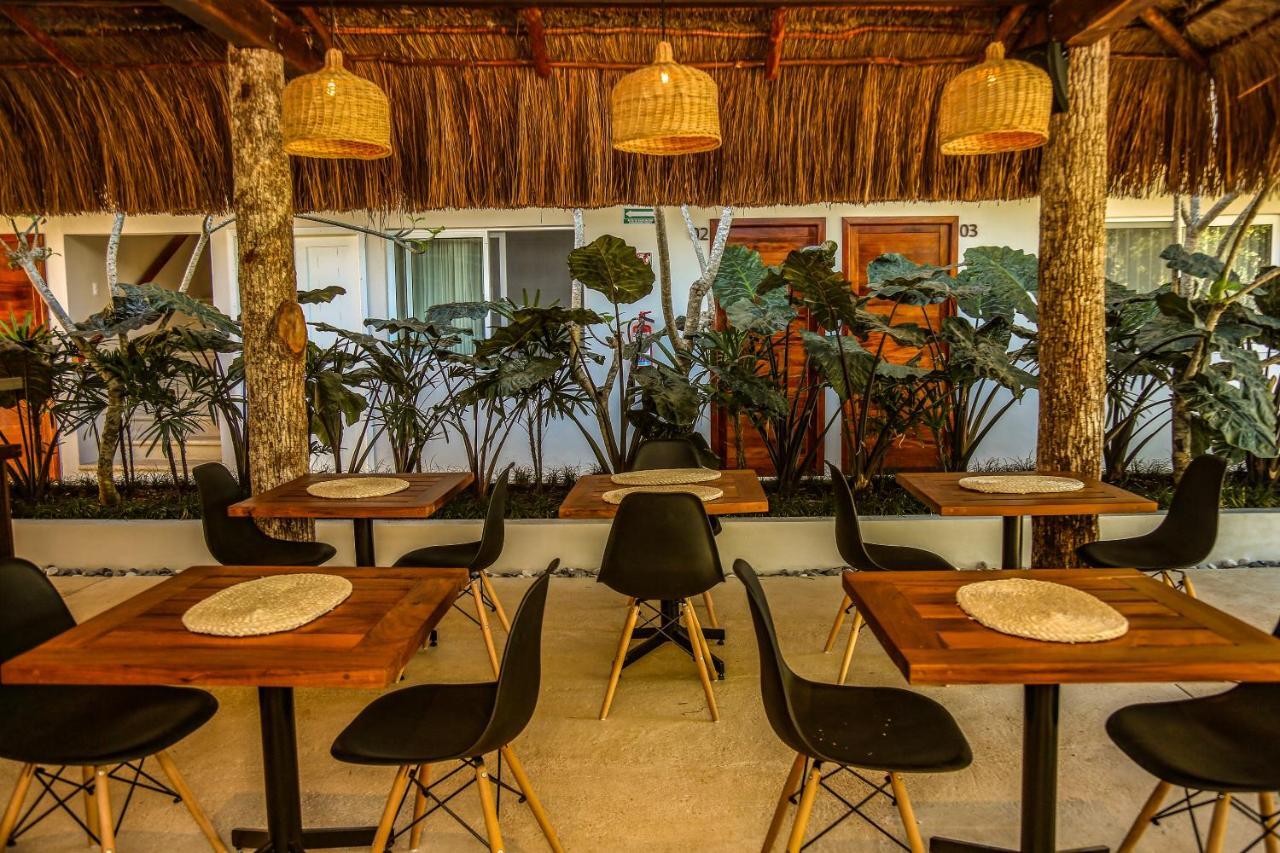 Agam Hotel Bacalar Bagian luar foto